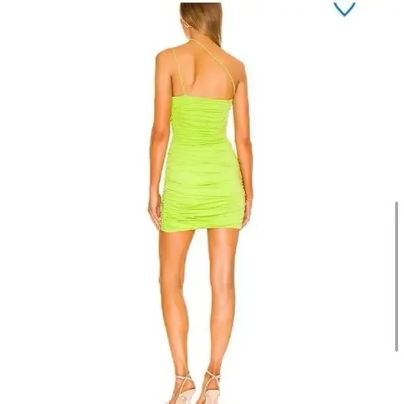 NWT superdown sierra ruched mini lime green dress - Picture 2 of 3